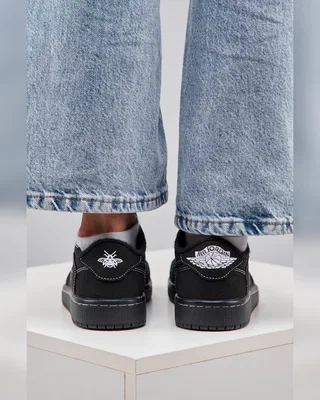 Nike Travis Scott x Air Jordan 1 Low OG Phantom — головне фото товару