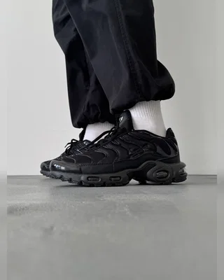 Nike Air Max TN Plus Black — головне фото товару