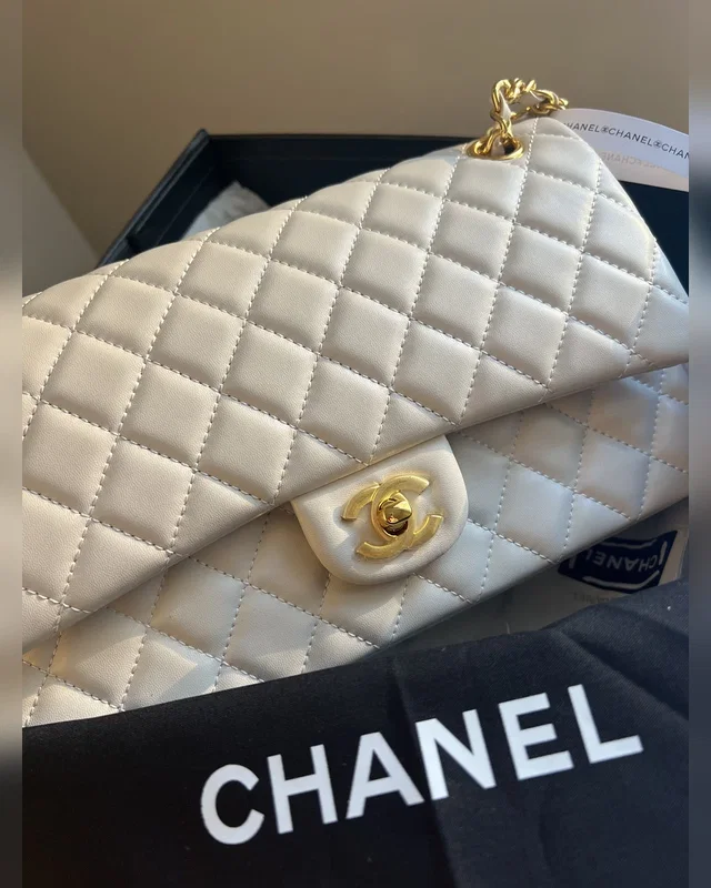 Chanel 2.55 milk gold — головне фото товару