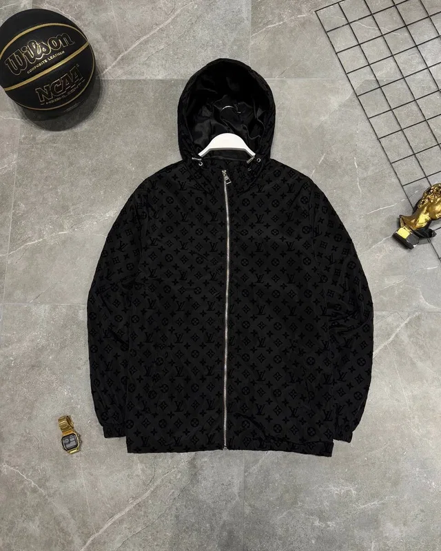 Куртка Louis Vuitton — головне фото товару