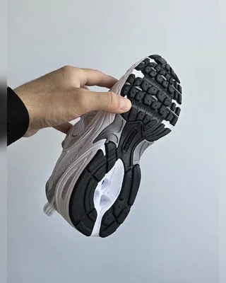 New Balance 530 • White Grey • — головне фото товару