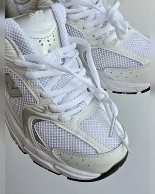 New Balance 530 • White Grey • — головне фото товару