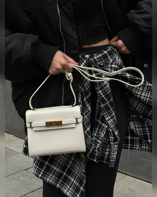 Saint Laurent Manhattan Medium Leather Shoulder Bag Milk 18 х 15 х 6 — головне фото товару