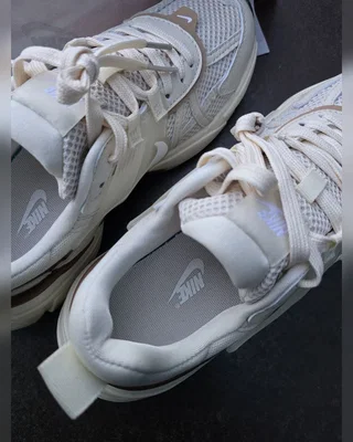 Nike V2K Runtekk • Cream Brown • — головне фото товару