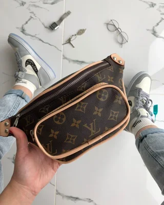 Сумка Louis Vuitton — головне фото товару