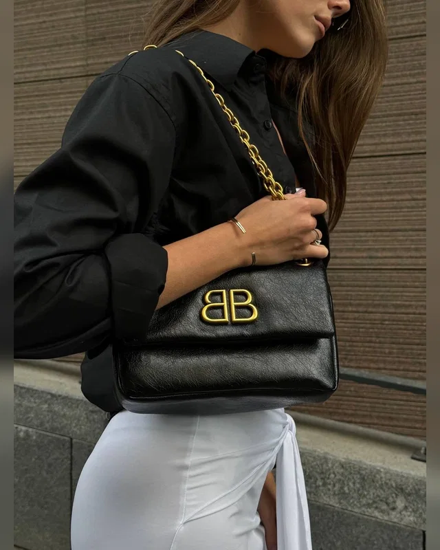 Balenciaga Monaco Mini Chain Bag Black/Gold 22 х 15 х 7 — головне фото товару
