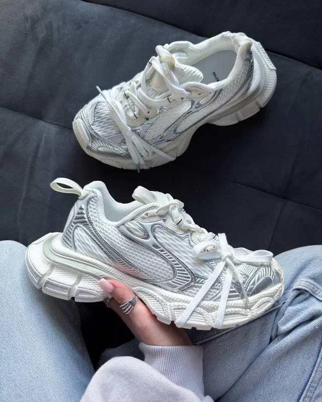 Balenciaga 3XL Silver/ White — головне фото товару