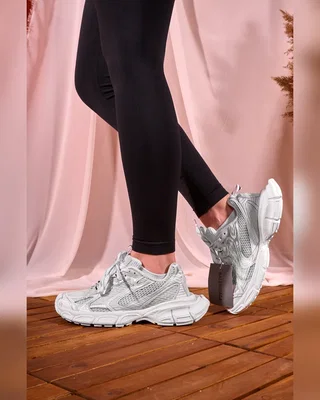 Balenciaga 3XL Silver White — головне фото товару