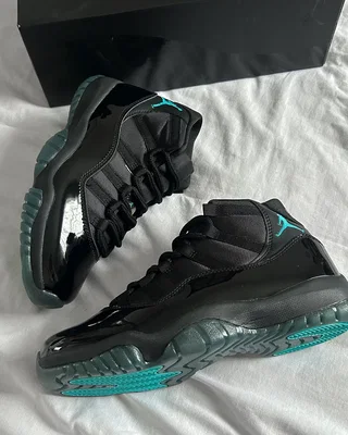 Nike Air Jordan 11 Retro 'Gamma Blue' 2025 378038-047 — головне фото товару
