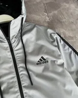 Куртка Adidas — головне фото товару