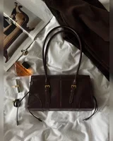Prada Medium Leather Shoulder Bag Brown 30 x 16 x 11 — головне фото товару