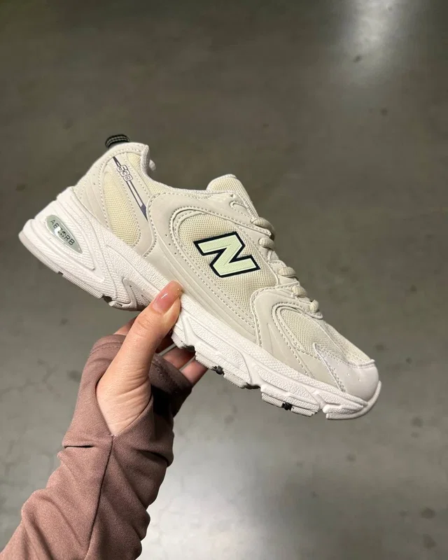 New Balance 530 beige natural — головне фото товару
