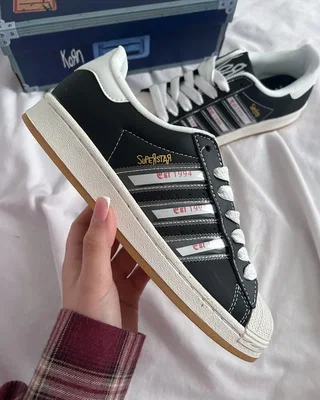 Adidas x KoRn Superstar 'Black Whtie' IH1313 — головне фото товару