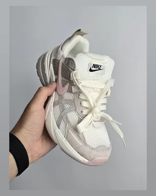 Nike V2K Run — головне фото товару