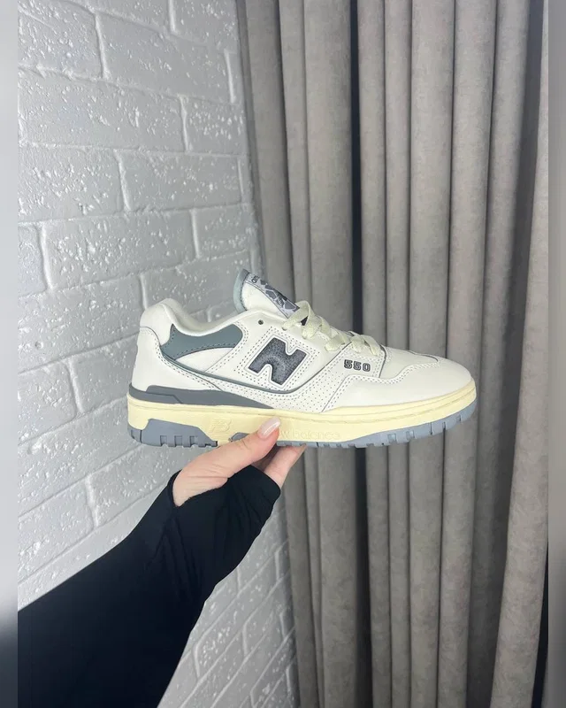 New Balance 550 beige blue — головне фото товару