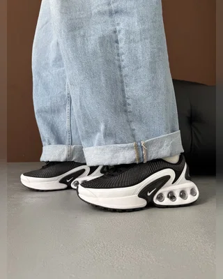 Nike Air Max DN Black White — головне фото товару