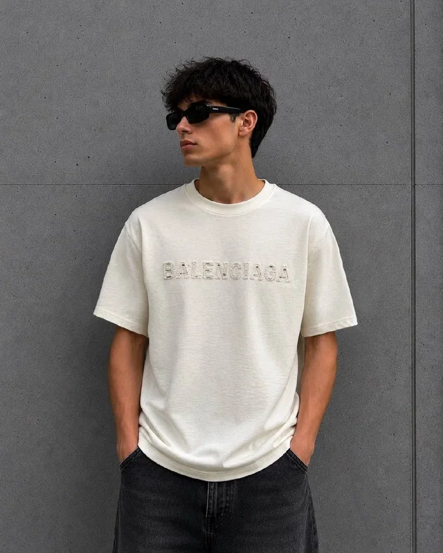 Футболка Balenciaga — головне фото товару