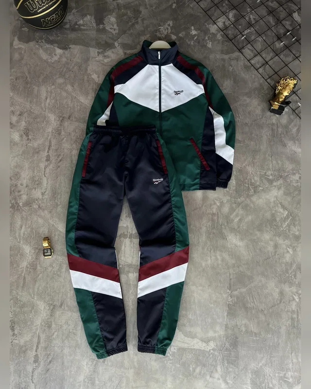 Костюм Reebok — головне фото товару