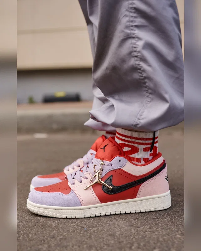 Nike Air Jordan Retro 1 Low Canyon Rust — головне фото товару