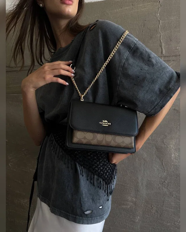 COACH ‎‎‎‎ Coach Mini Klare Crossbody in Signature Canvas Black Brown Беж середина [оригінальна брендована коробка] — головне фото товару