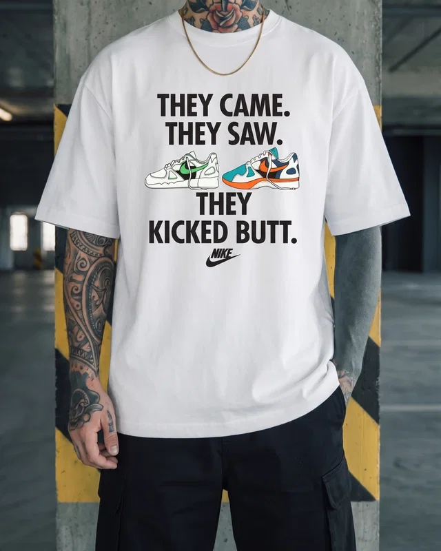 Nike Футболка Nike kicked butt біла — головне фото товару