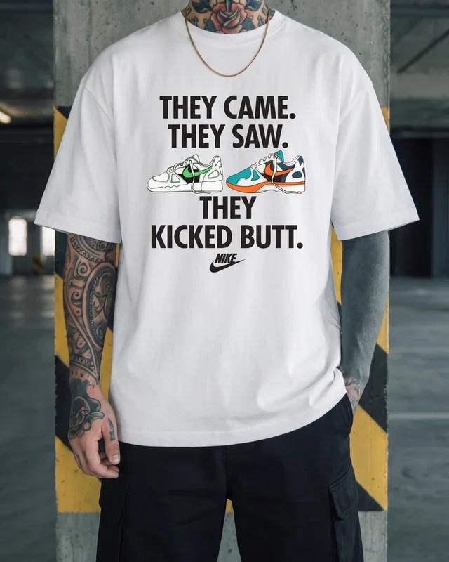 Nike Футболка Nike kicked butt біла — головне фото товару