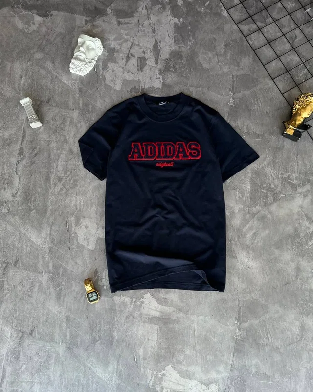 Футболка Adidas — головне фото товару