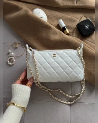 Chanel Mini Boston Chain Shoulder Bag White Gold — головне фото товару