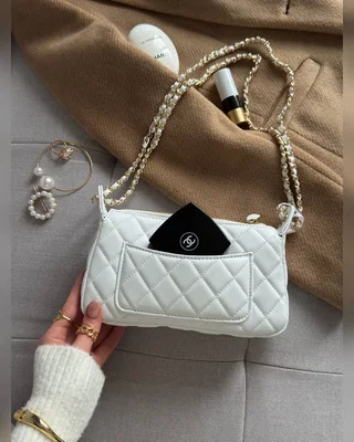Chanel Mini Boston Chain Shoulder Bag White Gold — головне фото товару