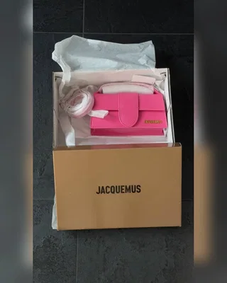 Jacquemus Le Bambino Handbag With Adjustable Crossbody Pink — головне фото товару