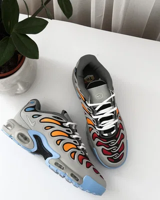 Nike Air Max Plus Drift 'Light Smoke Grey' — головне фото товару