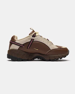 Nike Jacquemus x Nike Air Humara 'Brown' — головне фото товару