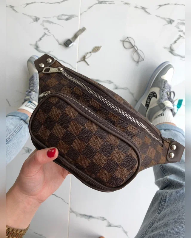 Сумка Louis Vuitton — головне фото товару