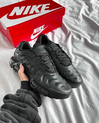 Nike Air Max Plus Drift 'Triple Black Carbon Fiber' HF0785-001 — головне фото товару