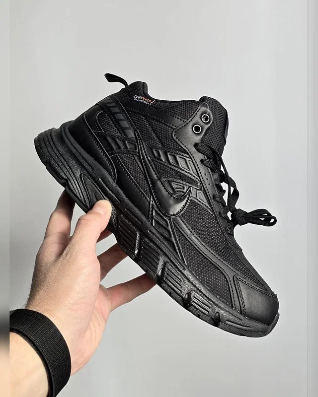 Nike Initiator Cordura Fur Black — головне фото товару