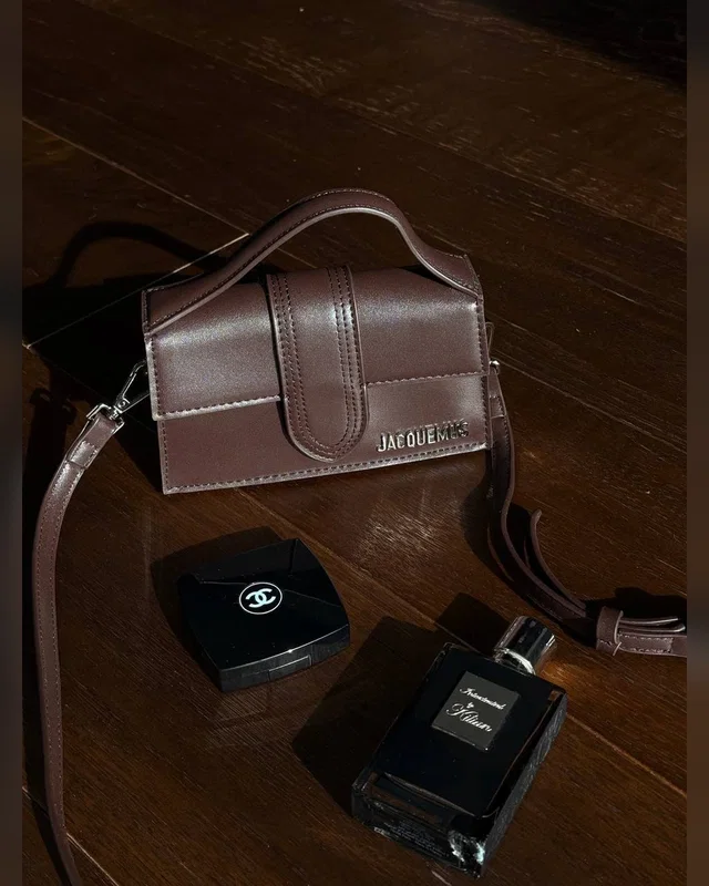 Jacquemus Le Bambino Small Handbag Brown 17 х 9 х 5 — головне фото товару