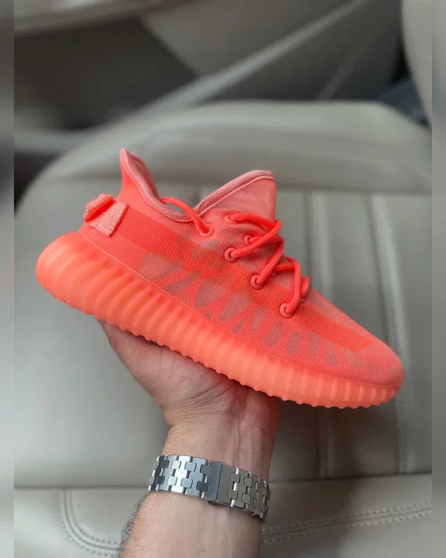 Adidas Yeezy оранж — головне фото товару
