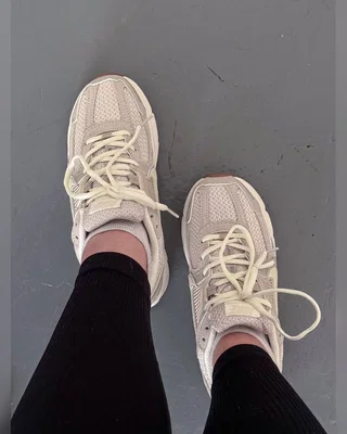 Nike Zoom Vomero 5 Beige — головне фото товару