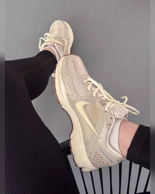 Nike Zoom Vomero 5 Beige — головне фото товару