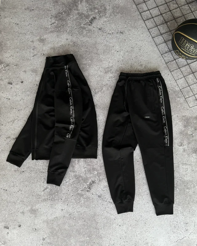 Костюм Calvin Klein — головне фото товару