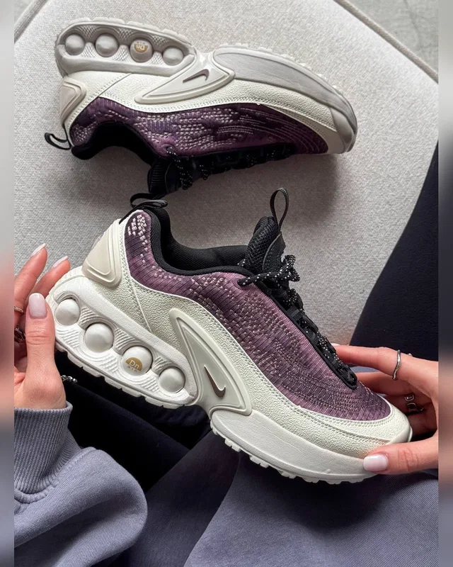 Nike Air Max Dn Violet Beige — головне фото товару
