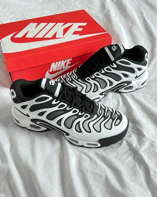 Nike Air Max Plus Drift 'Panda' FV4081-102 — головне фото товару
