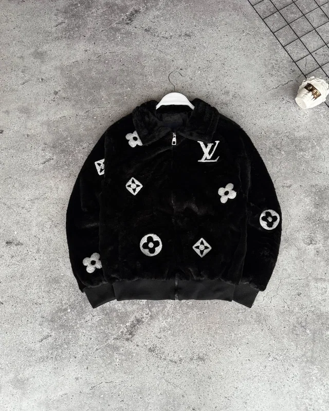 Куртка Louis Vuitton — головне фото товару