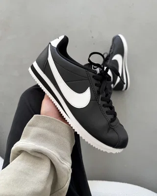 Nike Cortez Basic Black/White — головне фото товару