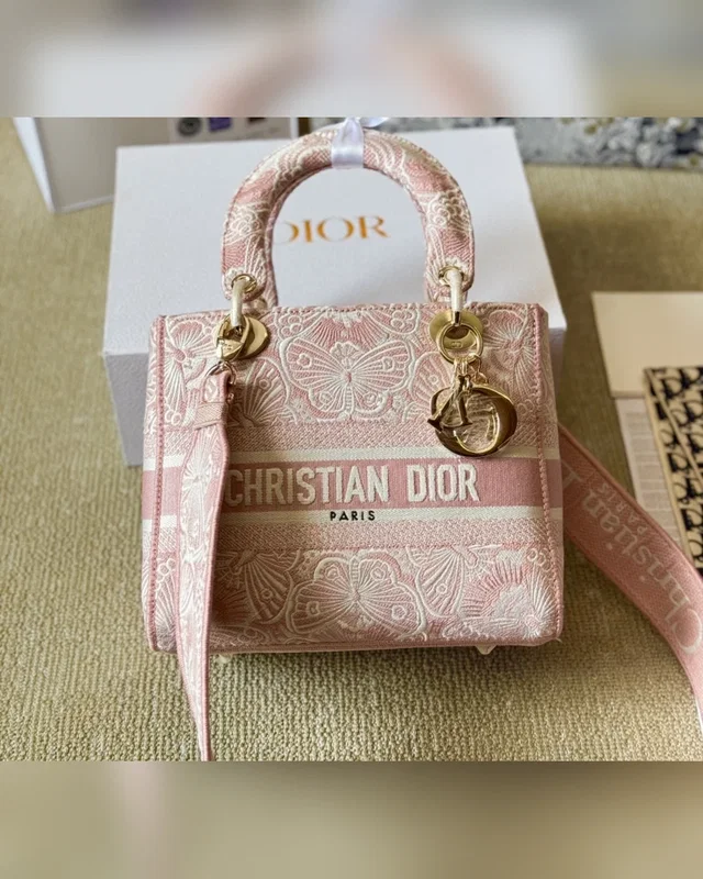 Dior Christian Dior Medium Lady D Lite Pink — головне фото товару