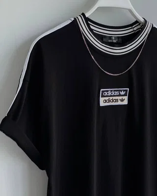 Футболка Adidas — головне фото товару