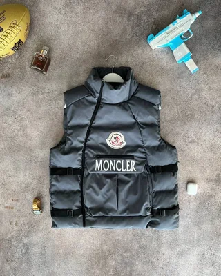 Жилет Moncler — головне фото товару