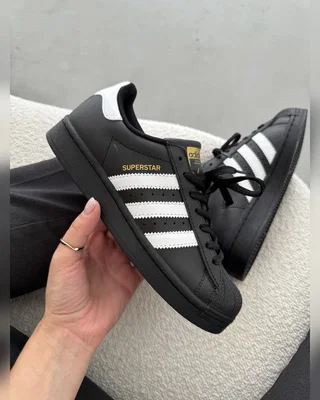 Adidas Superstar Black adi 0370 — головне фото товару