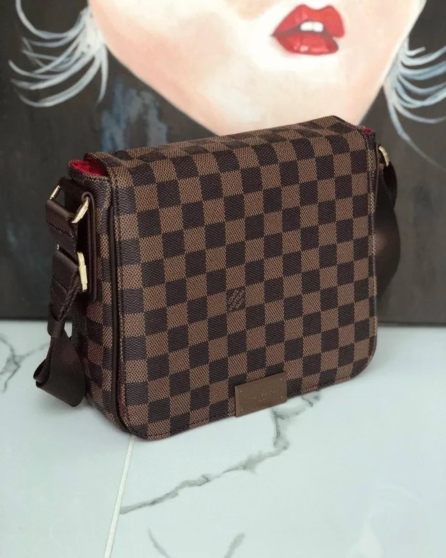 Сумка Louis Vuitton — головне фото товару
