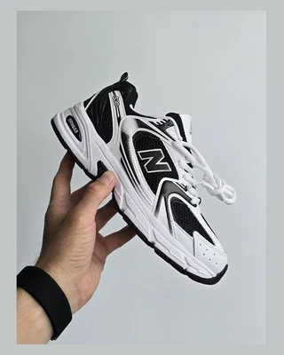 New Balance 530 • Black White • — головне фото товару